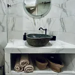 Lägenhet Hidden Gem Homes - Sapphire *