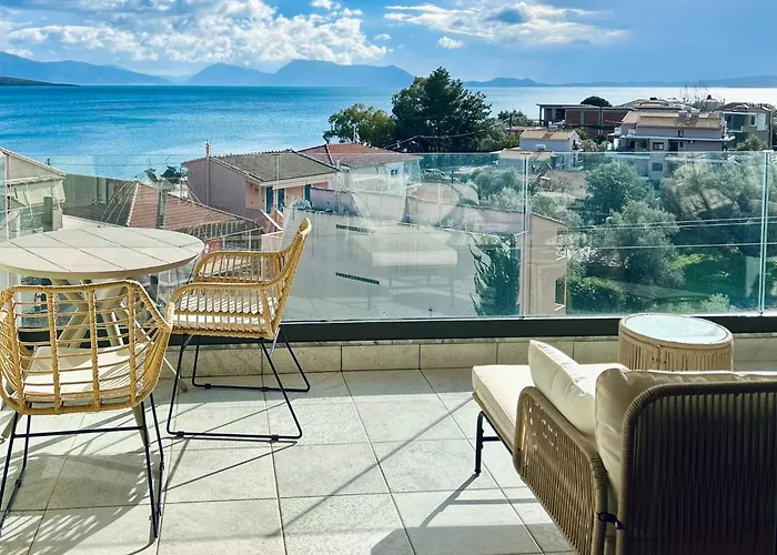 Hidden Gem Homes - Sapphire Nikiana